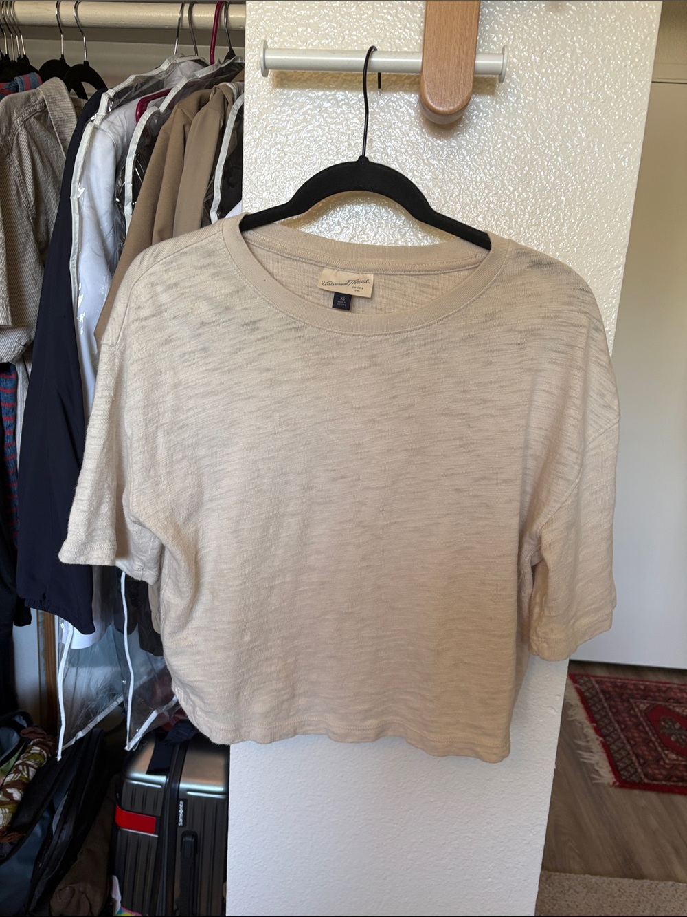 Universal Thread Beige Slub-Knit Crop Tee